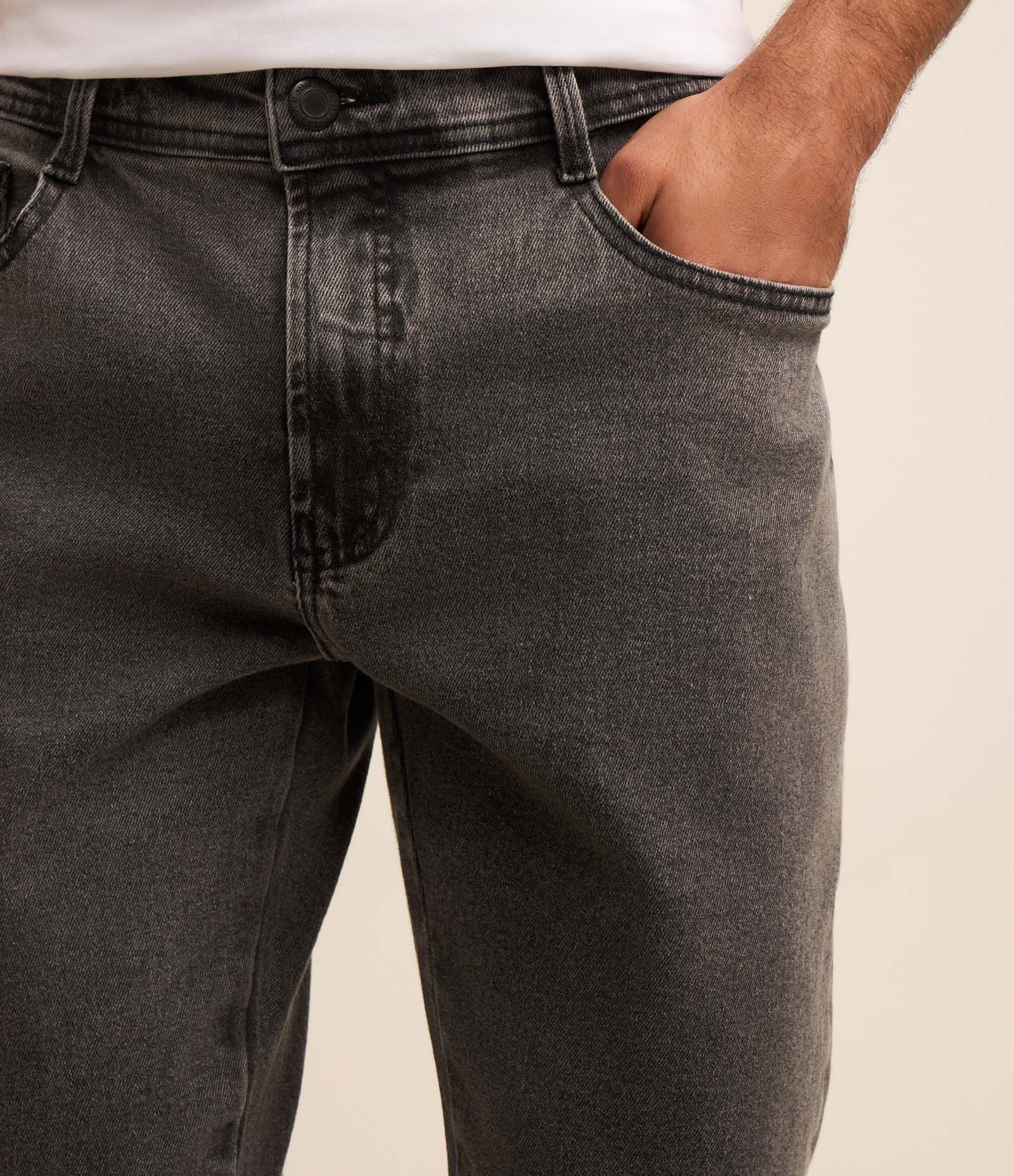 Calça Skinny em Jeans com Elastano Cinza 4