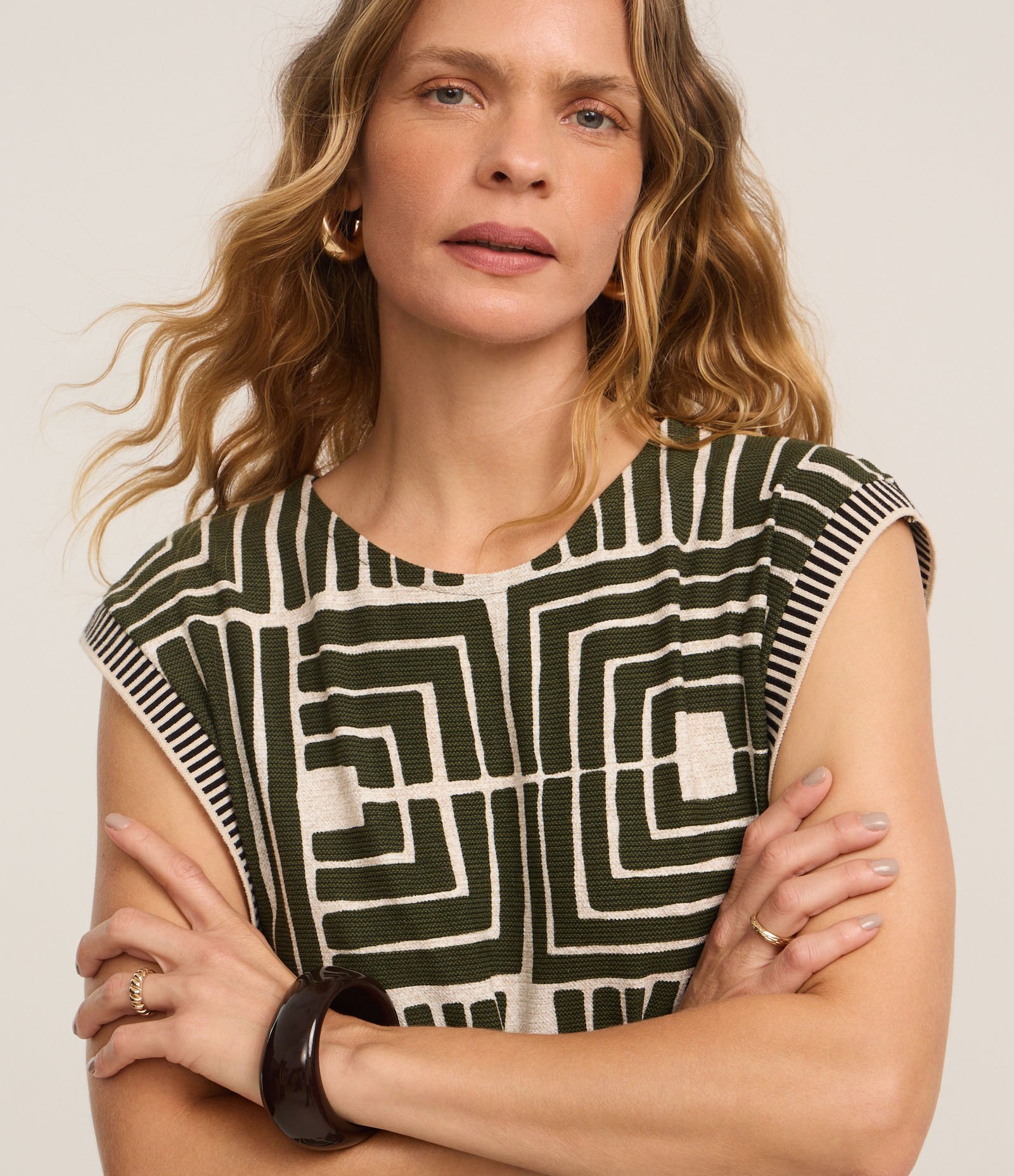 Macacão Longo em Viscose Texturizada com Estampa Geométrica Verde 3