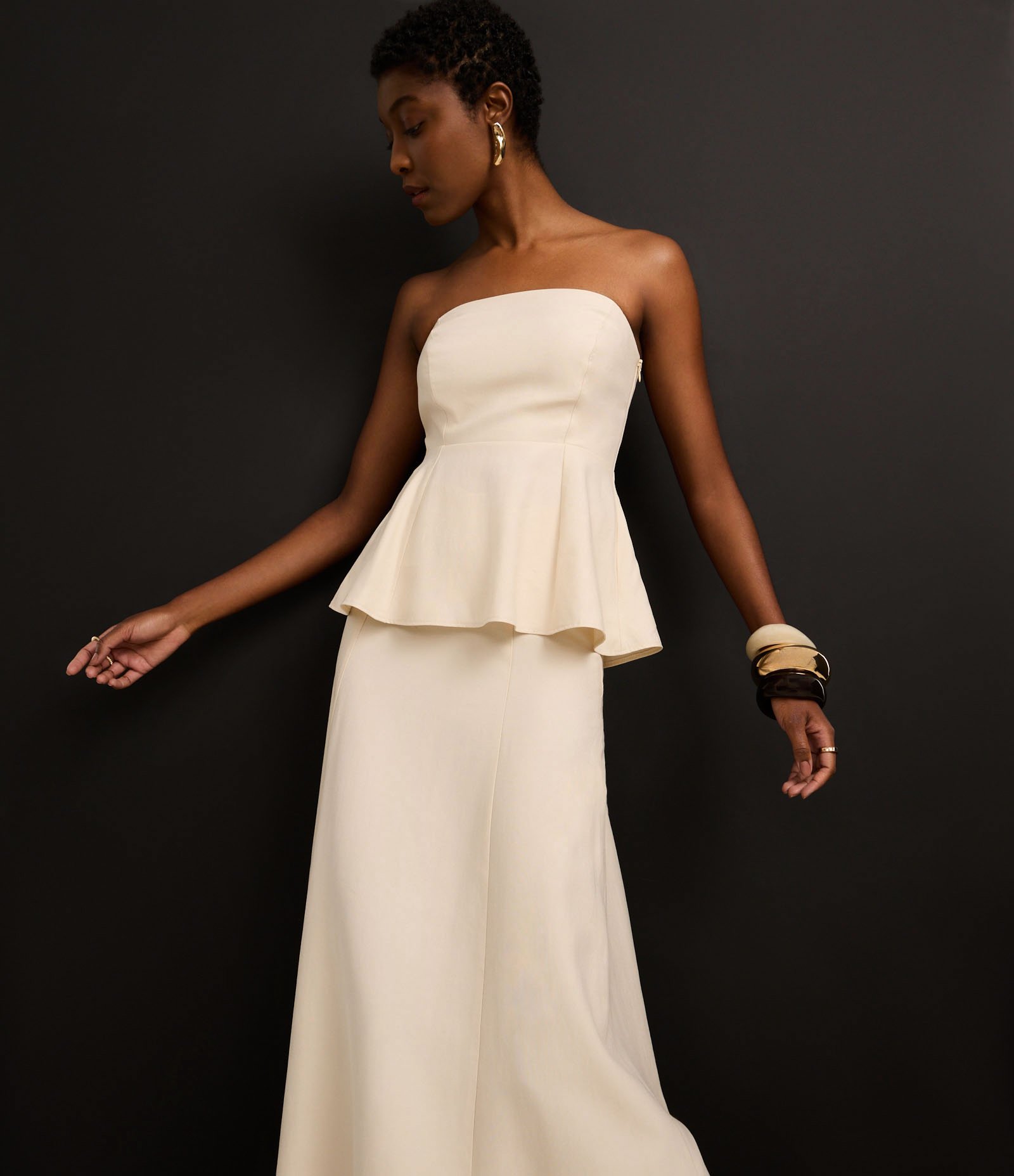 Saia Longa Evasê com Cós Largo Off White 7