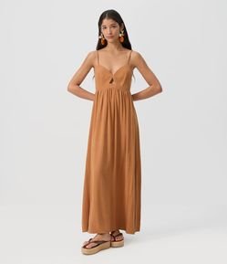 Vestido com Alça Fina com Detalhe Cut Out Abaixo do Busto