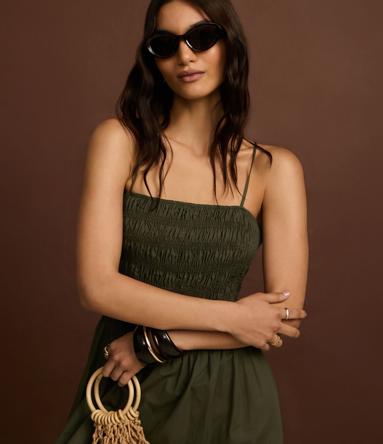 Vestido Evasê em Tricoline com Alça Fina e Lastex Verde 8