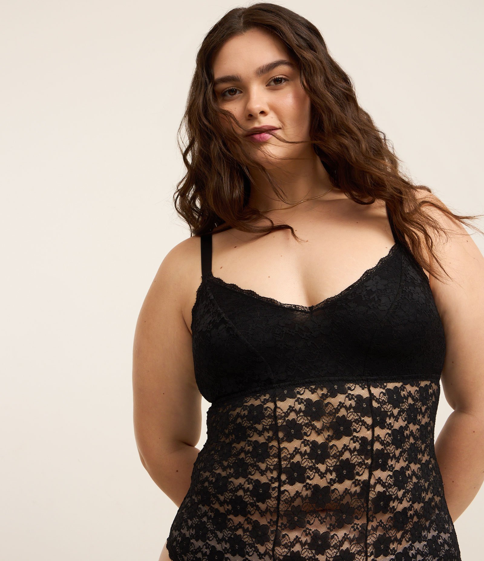 Body em Renda com Busto Triangular Curve & Plus Size Preto 2