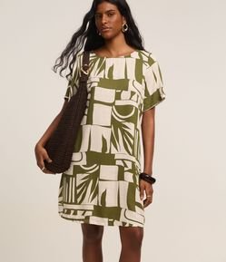 Vestido T-Shirt em Viscose com Estampa de Folhagens