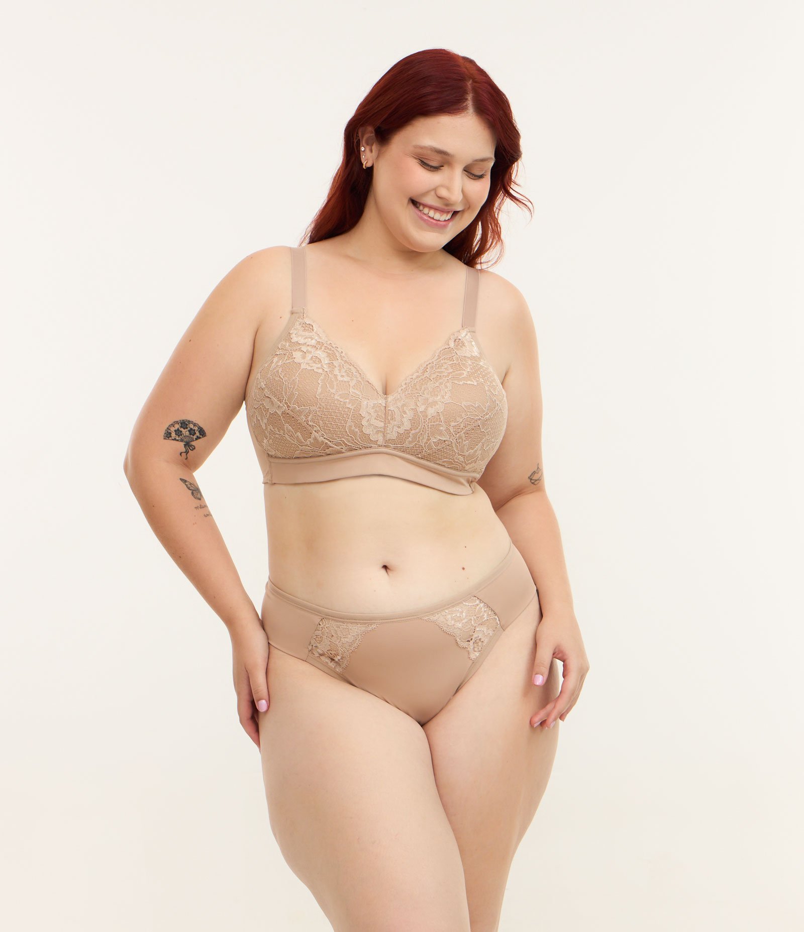 Sutiã Triângulo Alta Sustentação em Renda Floral  com Bojo sem Aro Curve & Plus Size Bege 3