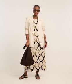 Vestido Evasê Midi em Viscolinho com Estampa Abstrata