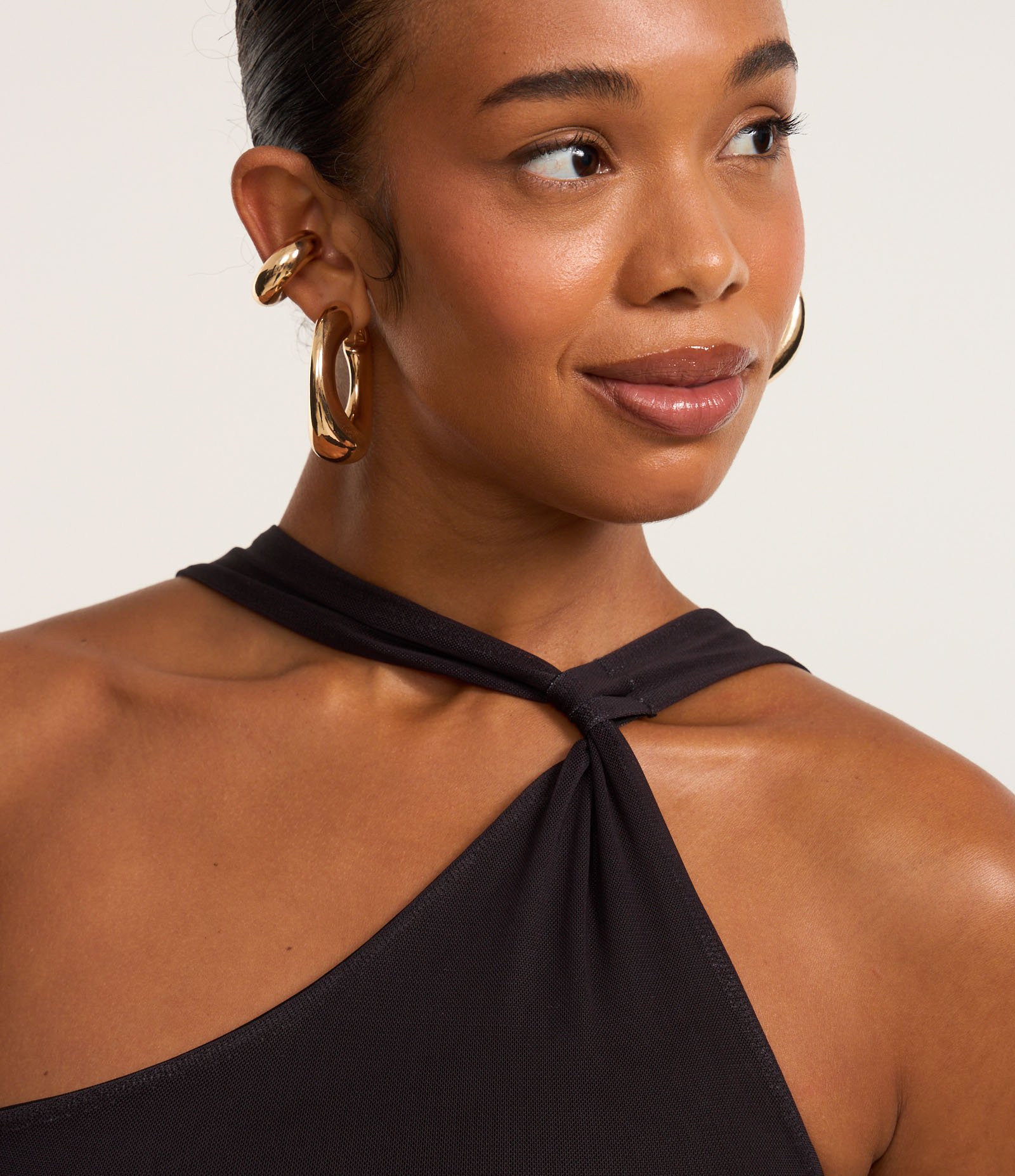 Vestido Ombro Só em Tule com Estampa de Orquídea Grande Preto 4