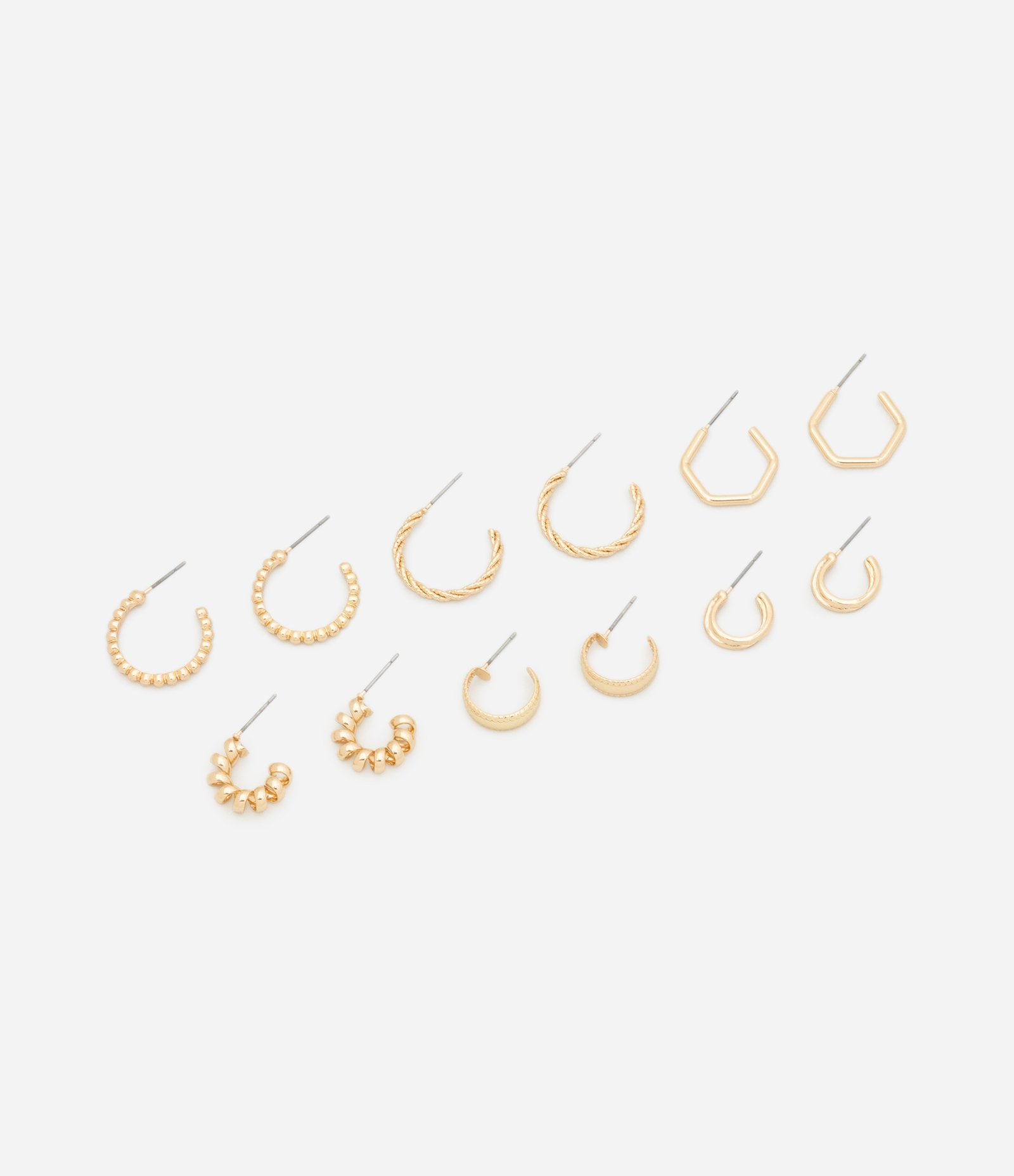 Kit 06 Argolas em Metal com Formas e Texturas Diferentes Dourado 1