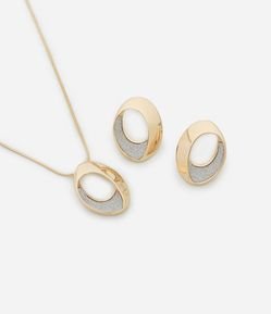 Conjunto de Colar Curto com Pingente Torcido Brilhoso e Brinco Botão