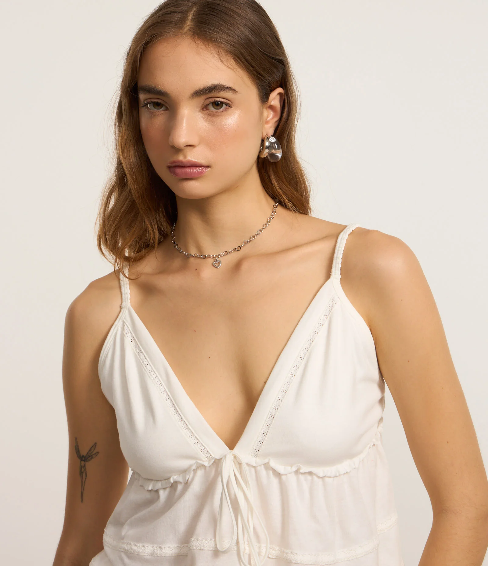 Blusa de Alças com Amarração e Recortes Branco 4