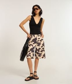 Bermuda Jorts em Sarja Estampada Animal Print Vaca