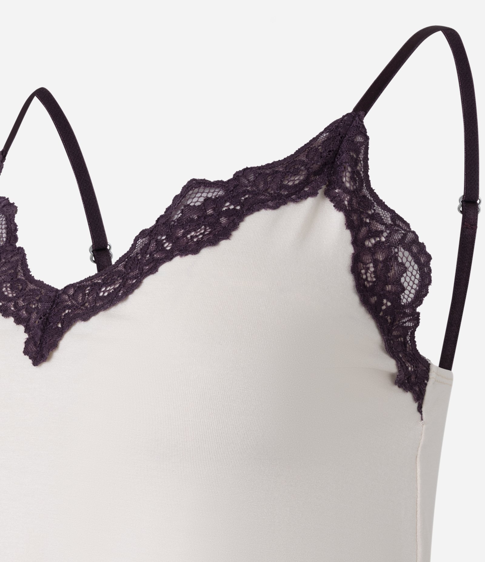 Pijama Short Doll em Viscose com Alcinha e Detalhe de Renda Rosa 5