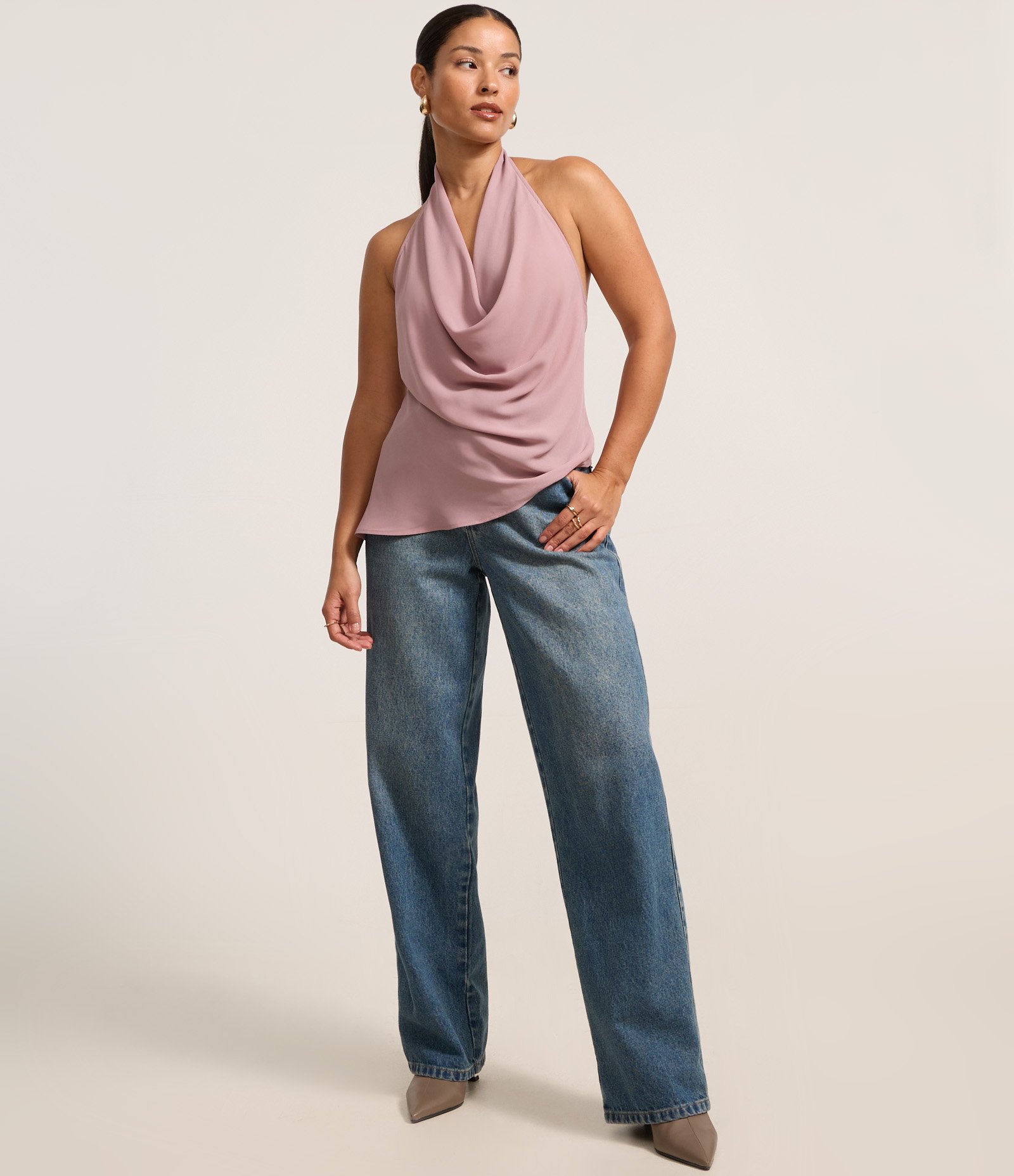 Blusa em Crepe Frente Única com Decote Degagê Roxo 2