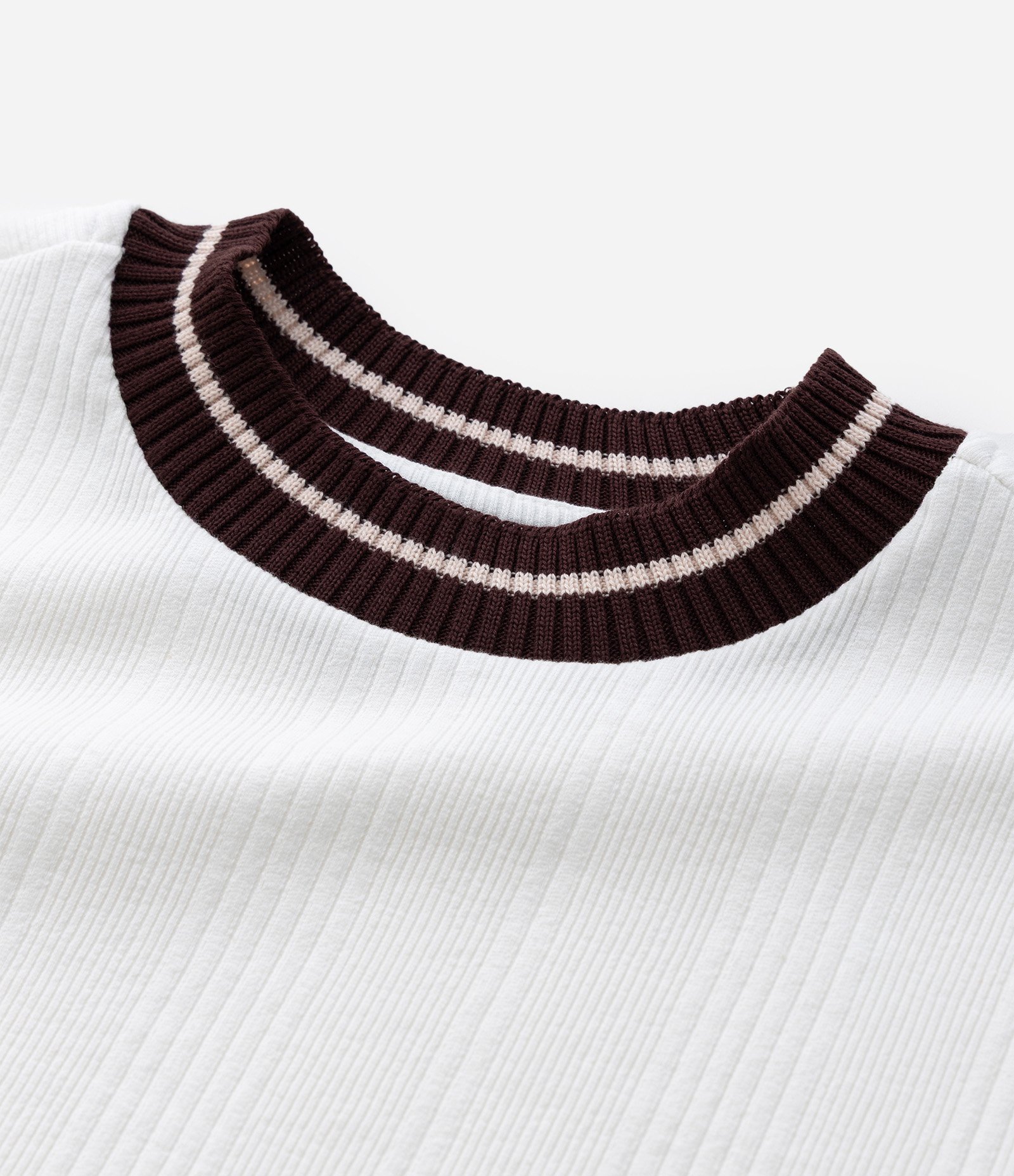 Camiseta em Algodão com Viés em Ribana Contrastante e Textura Vertical Branco 9