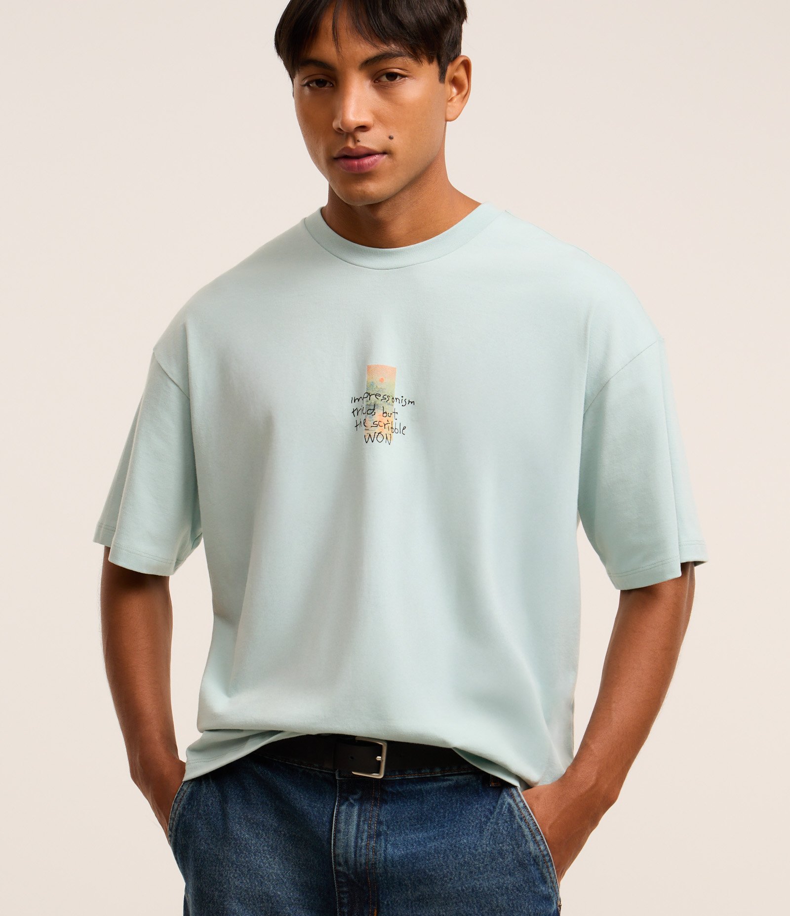 Camiseta Oversized em Malhão com Estampa Lettering Artística Verde 6