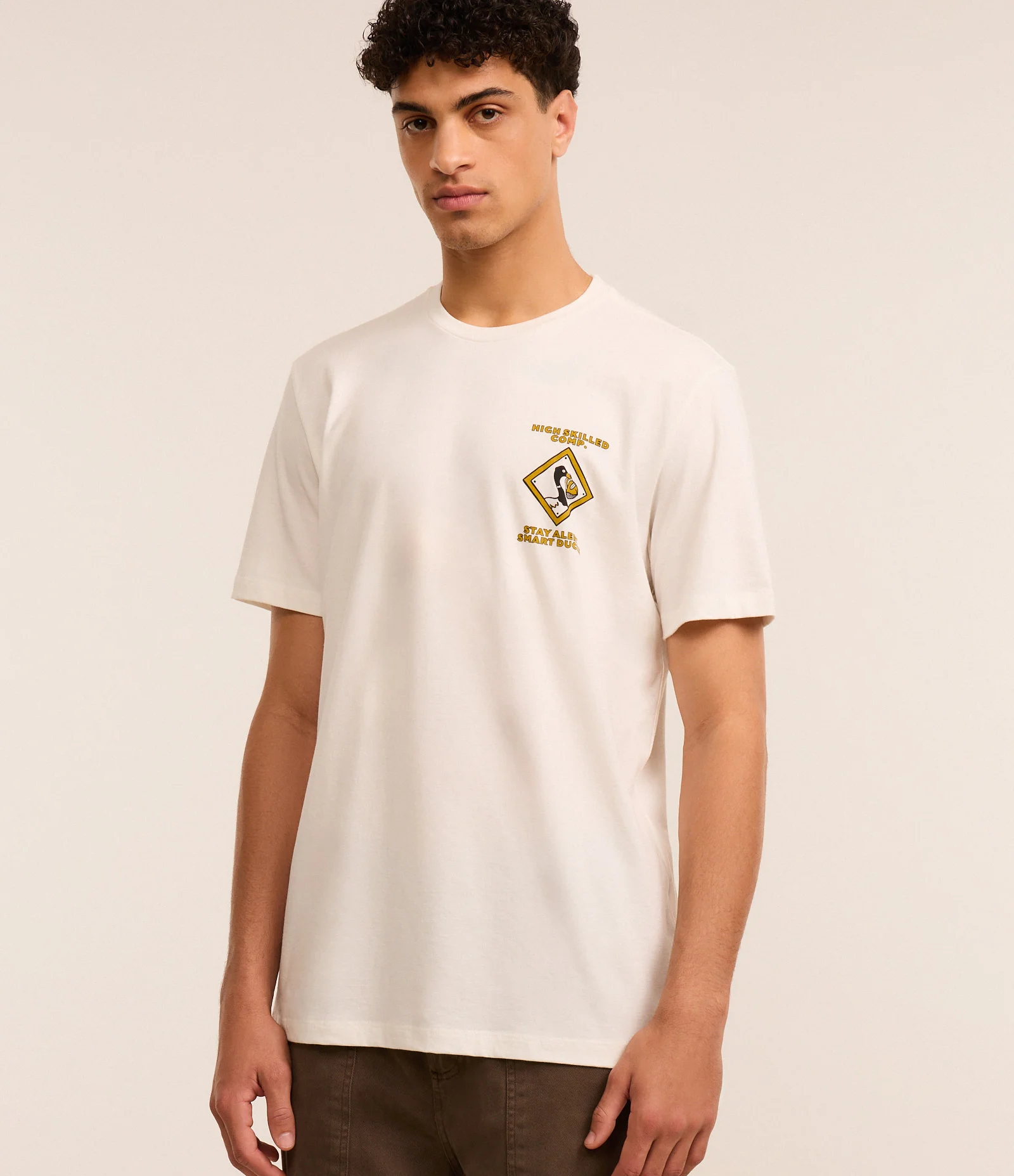 Camiseta Comfort T-Shirt em Algodão com Estampa Pato de Boné Off White 1