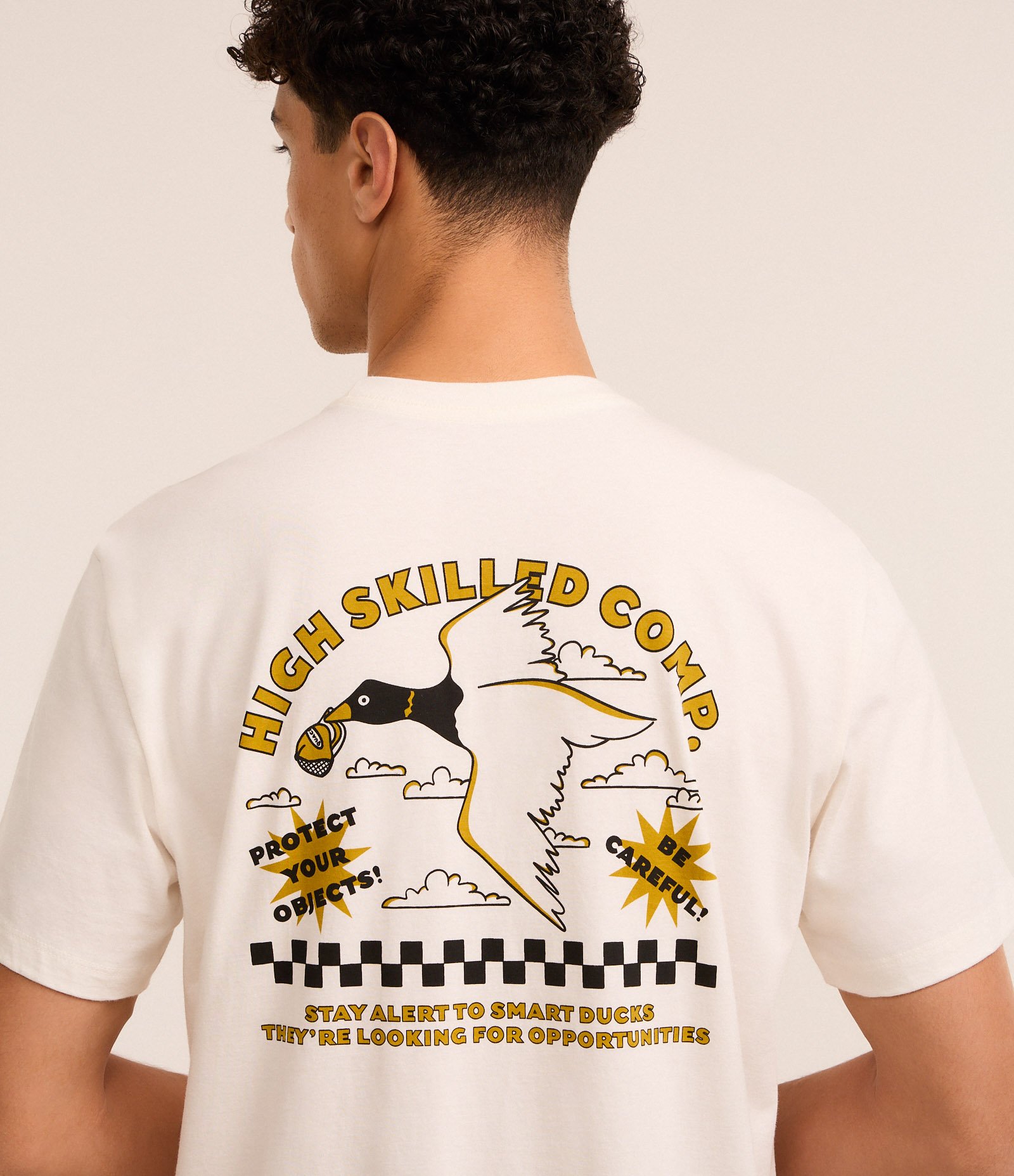 Camiseta Comfort T-Shirt em Algodão com Estampa Pato de Boné Off White 3