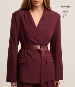 Cinto Médio em Couro com Botões de Pressão