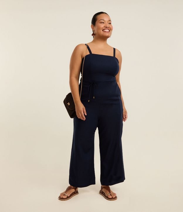 Macacão Pantacourt sem Manga com Cinto  Curve & Plus Size