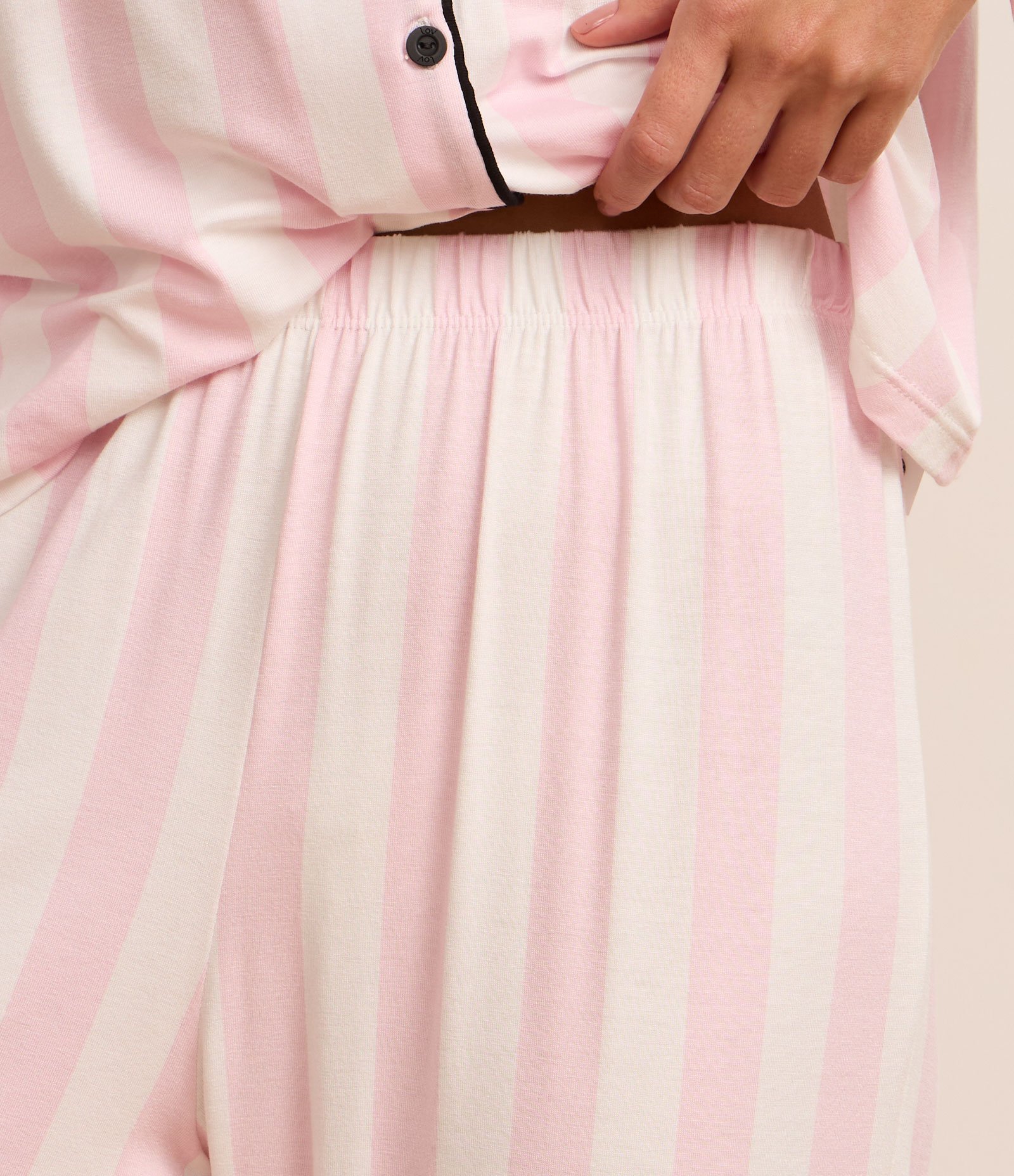 Pijama Americano Longo em Viscose com Estampa Listrada Rosa 3