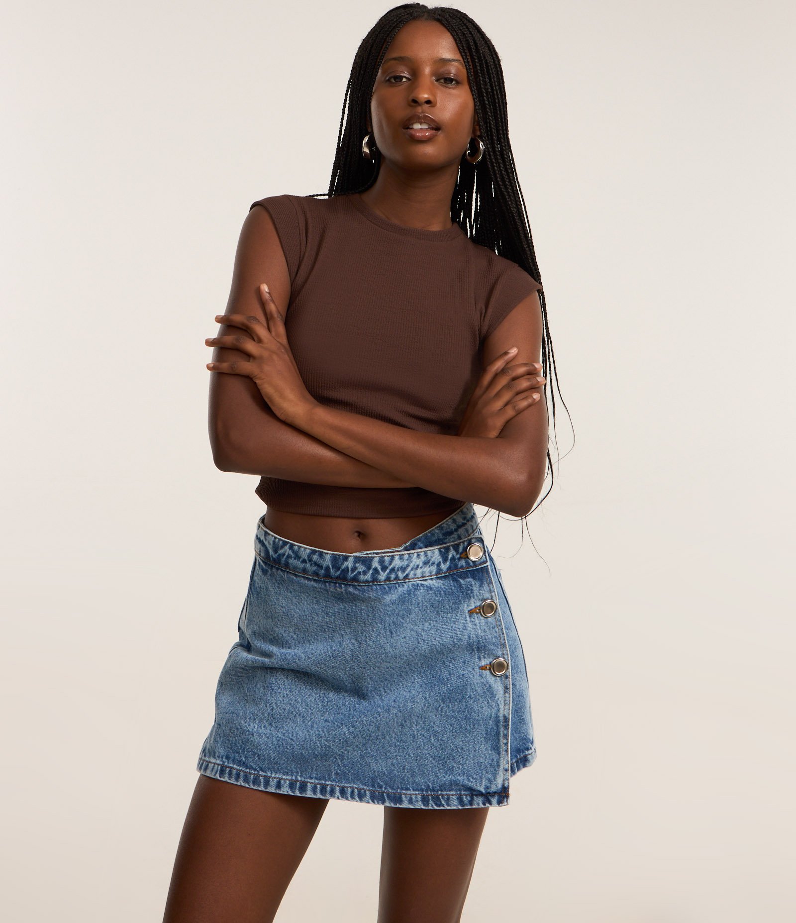 Short Saia Jeans com Botões no Transpasse Azul 2