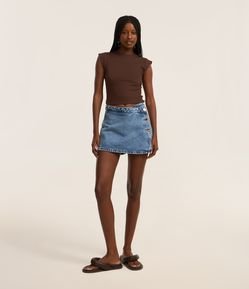 Short Saia Jeans com Botões no Transpasse