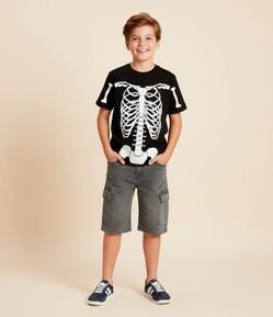 Bermuda Baggy Infantil com Bolsos Cargo - Tam 5 a 14 Anos