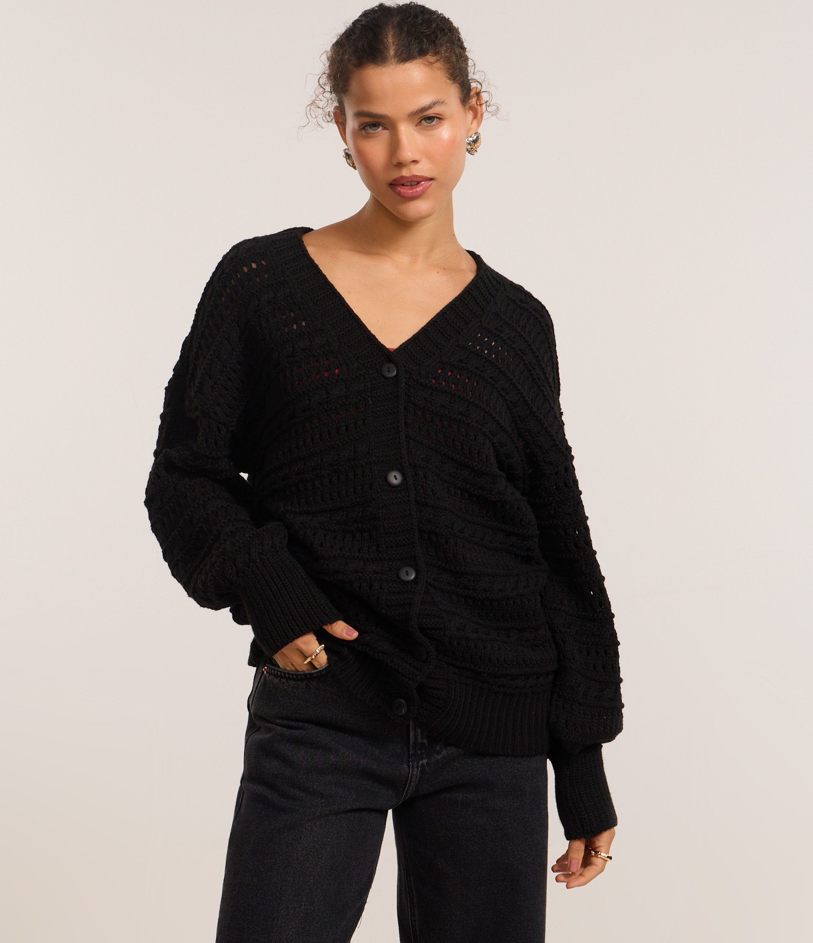 Casaco em Tricô com Botões e Textura em Listras Preto 1