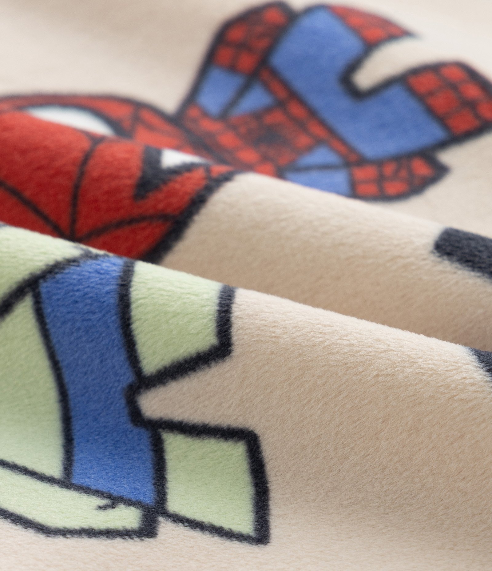 Pijama Infantil Longo em Plush com Estampa Baby Marvel – Tam 2 a 8 Anos Bege Claro 8