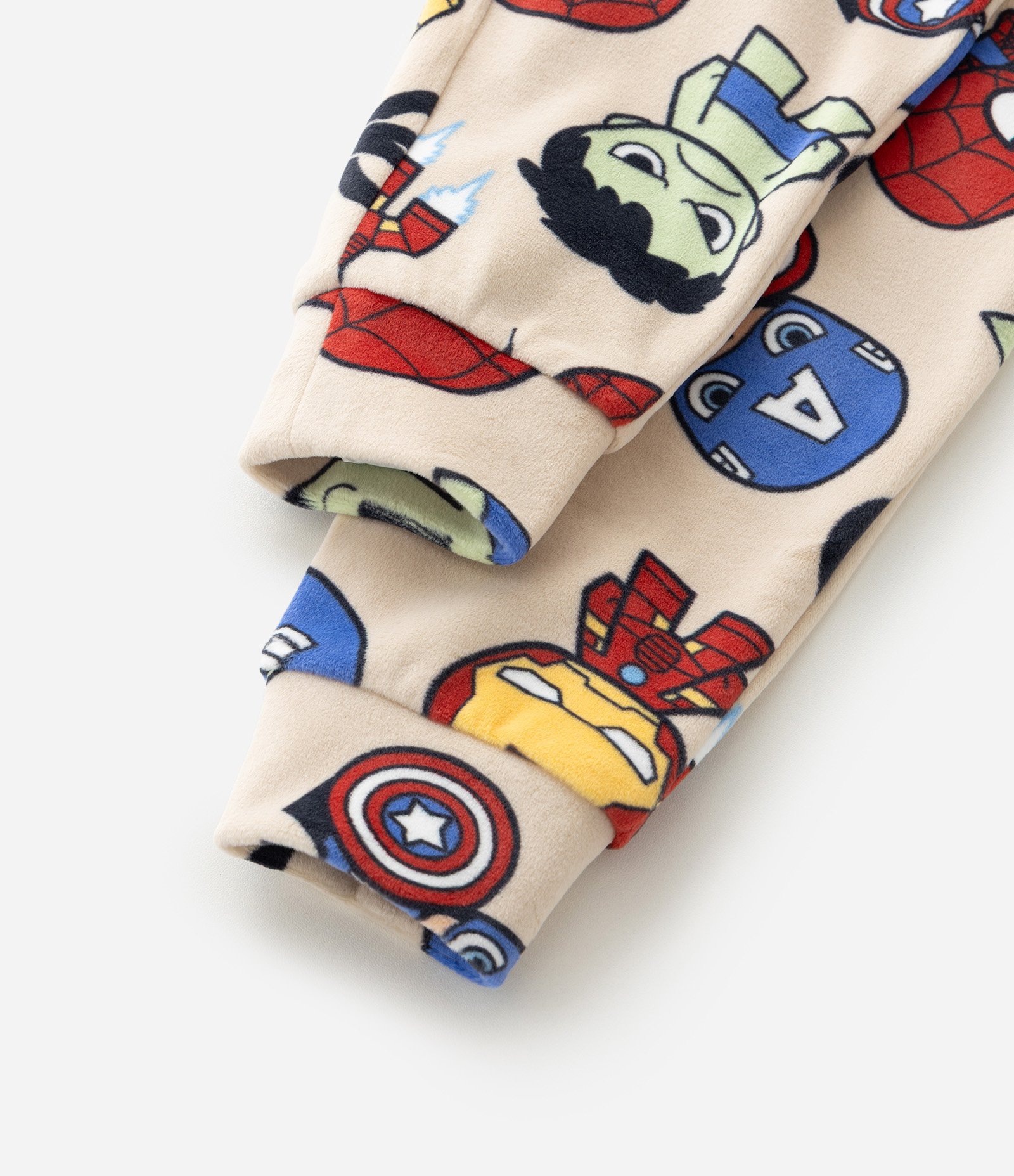 Pijama Infantil Longo em Plush com Estampa Baby Marvel – Tam 2 a 8 Anos Bege Claro 6