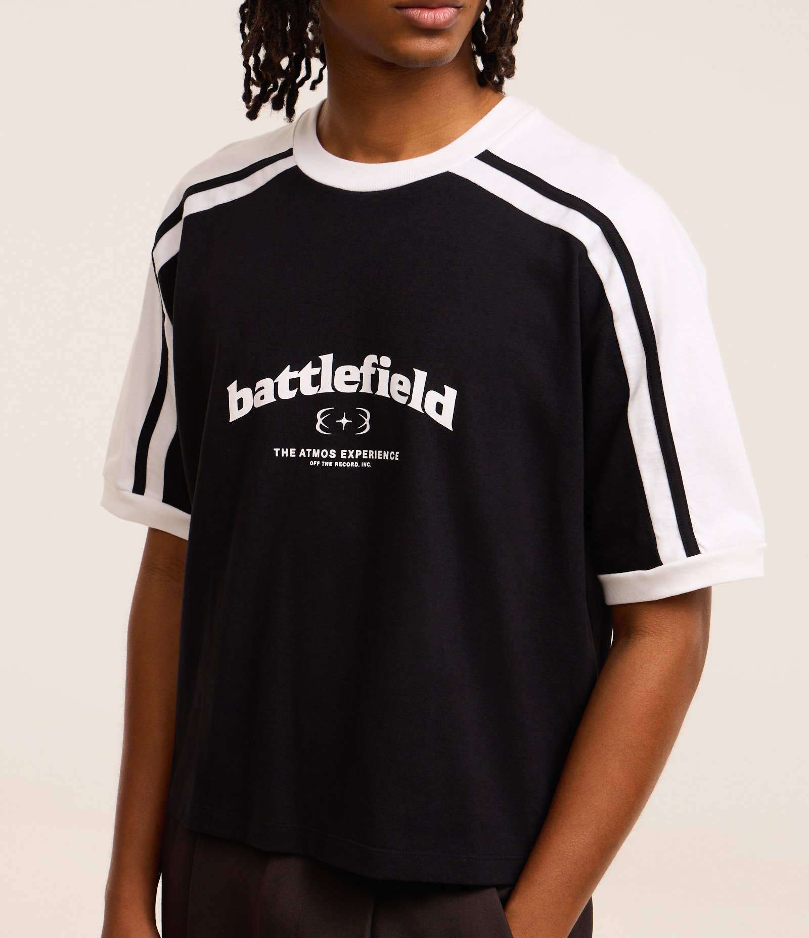 Camiseta Esportiva Cropped em Malhão com Estampa Lettering Preto 3