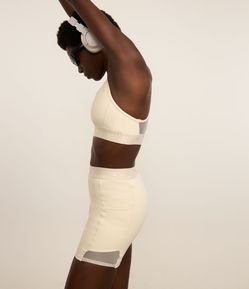 Bermuda Esportiva em Microfibra Pesada com Cós Elástico e Bolsos