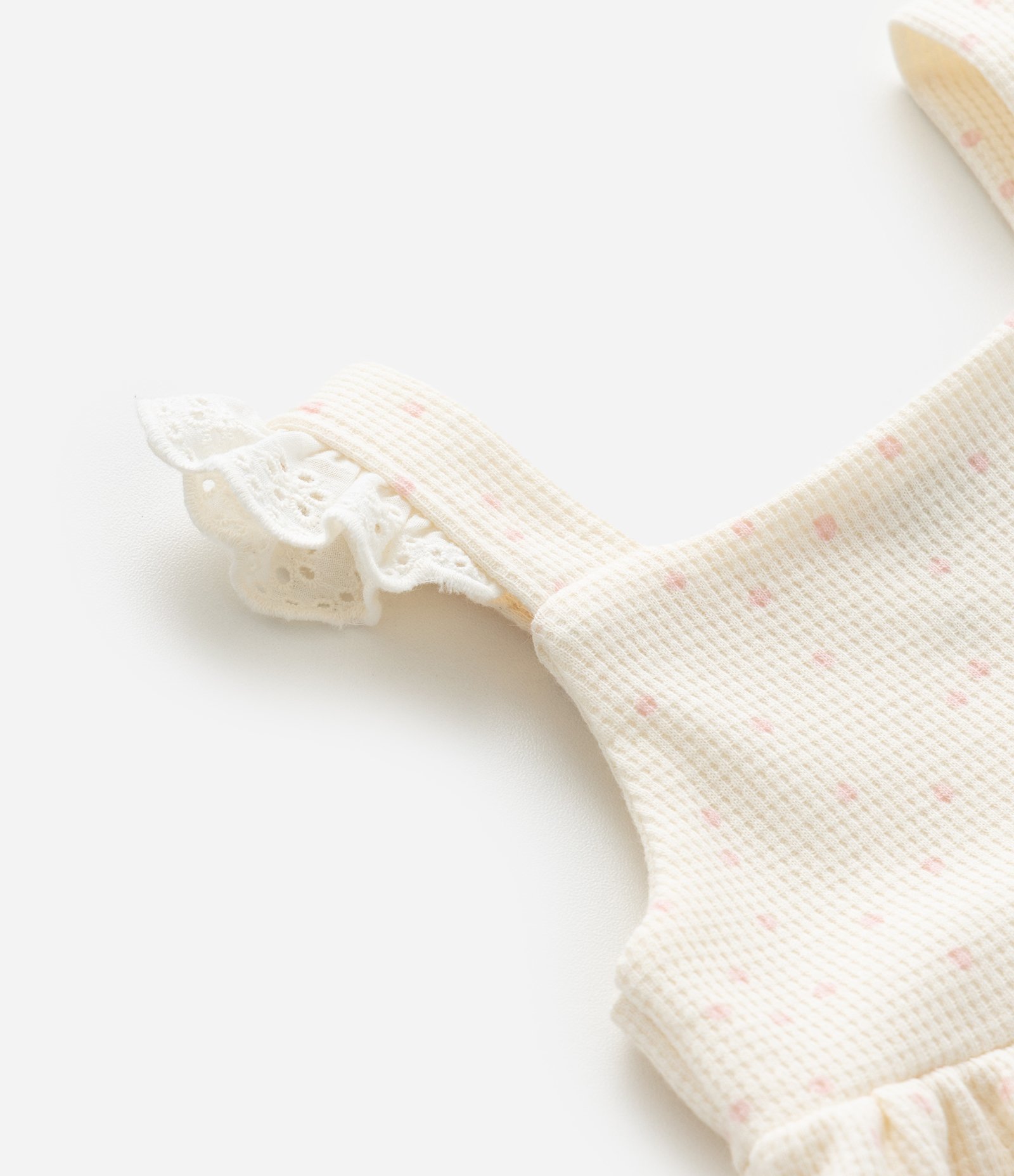 Conjunto Infantil com Estampa Poá Detalhes em Broderie e Textura Waffle - Tam 0 a 18 Meses Bege 11