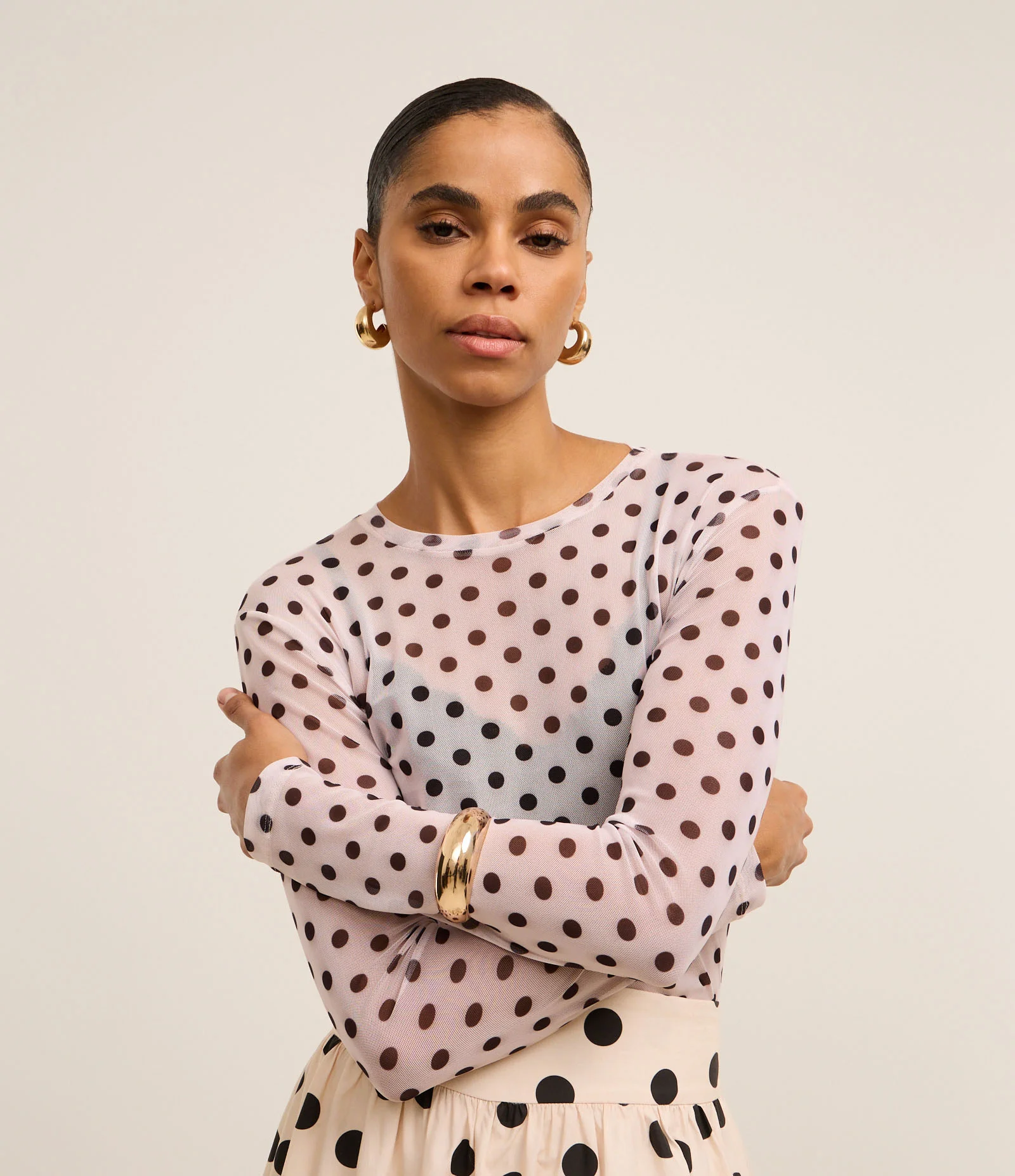 Blusa em Tule com Estampa Poá Bege 1