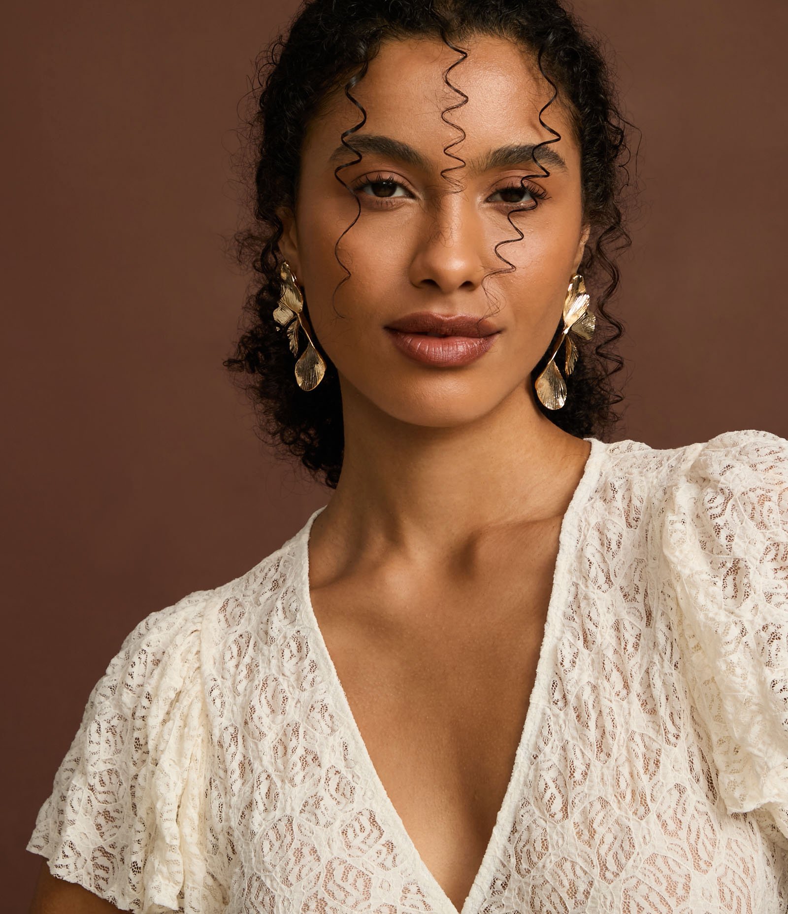 Blusa em Renda com Manga Bufante e Textura Diferenciada Off White 3