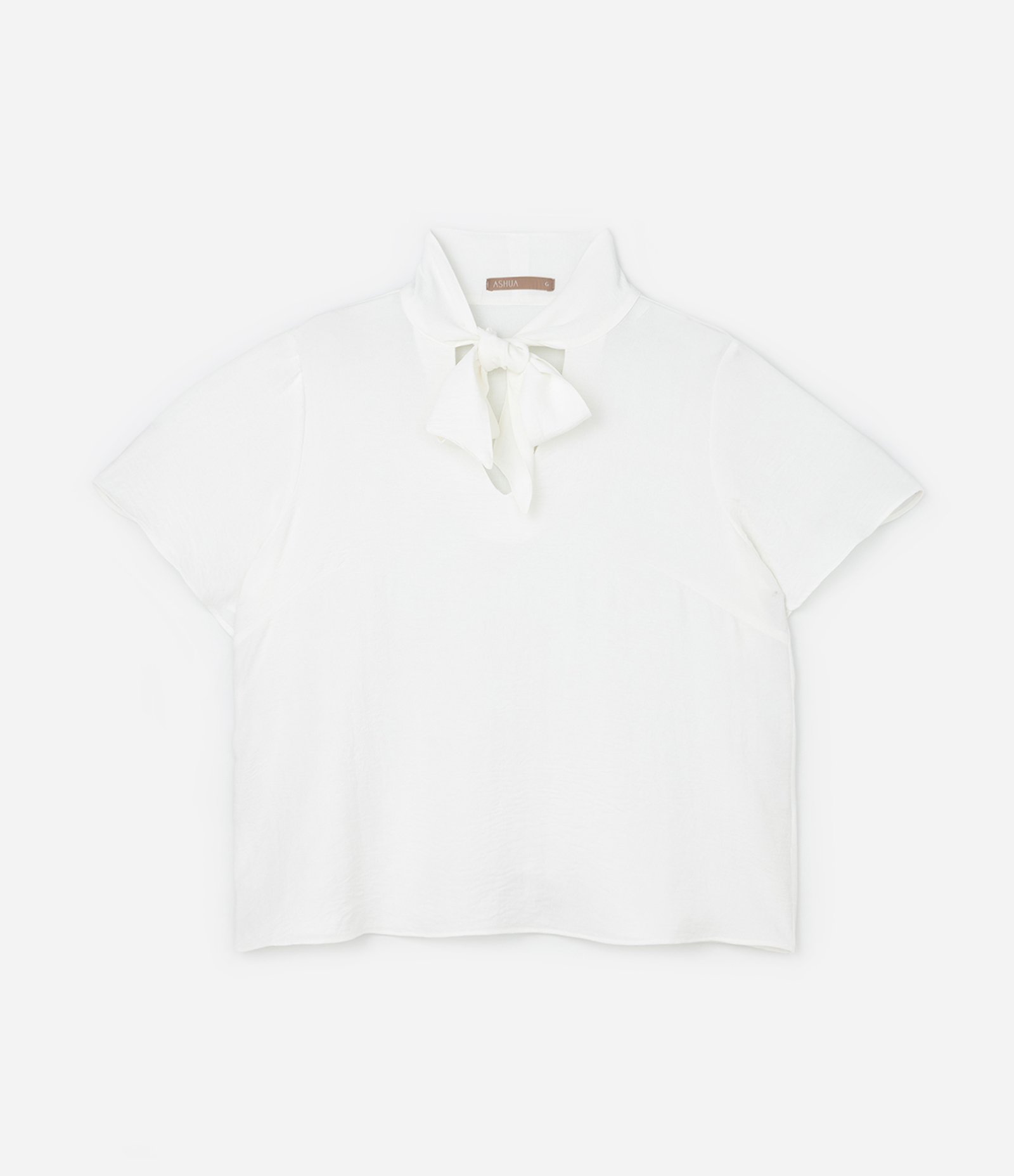 Blusa em Crepe com Gola Laço Curve & Plus Size Branco 5