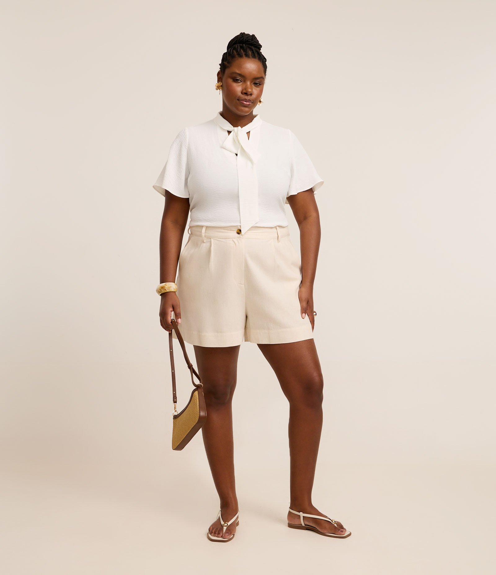 Blusa em Crepe com Gola Laço Curve & Plus Size Branco 2