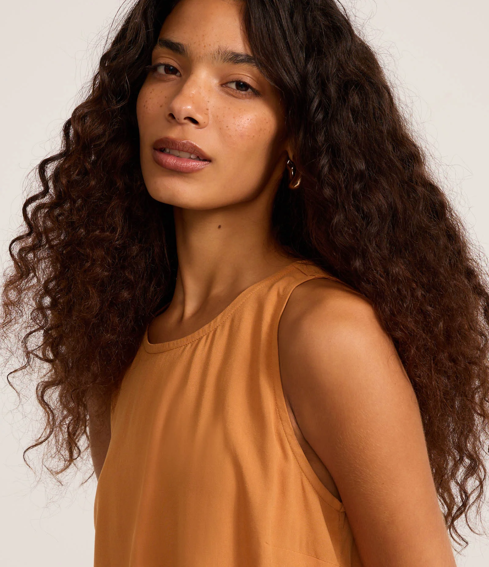 Blusa Regular em Chalis Sem Mangas Laranja 3