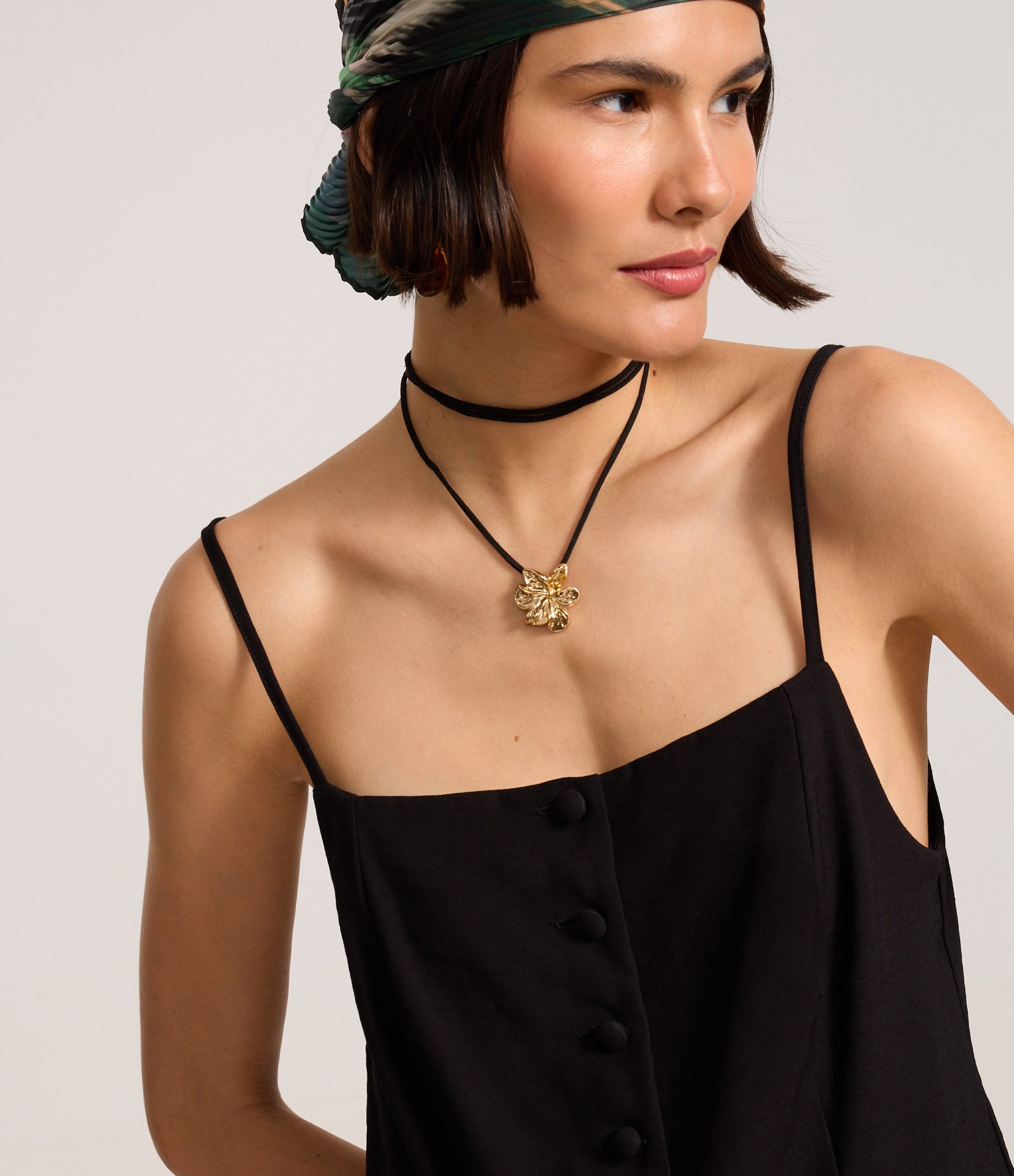 Colete em Alfaiataria com Botões Preto 3