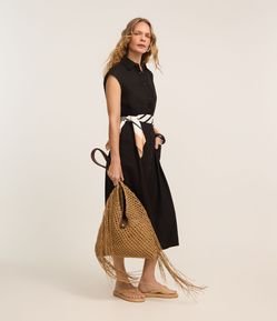 Vestido Chemise Plano com Linho e Botões