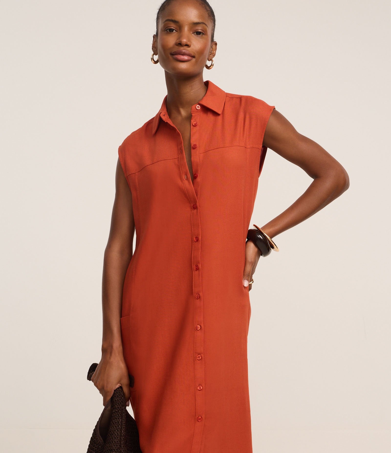 Vestido Chemise Plano com Linho e Botões Terracota 2