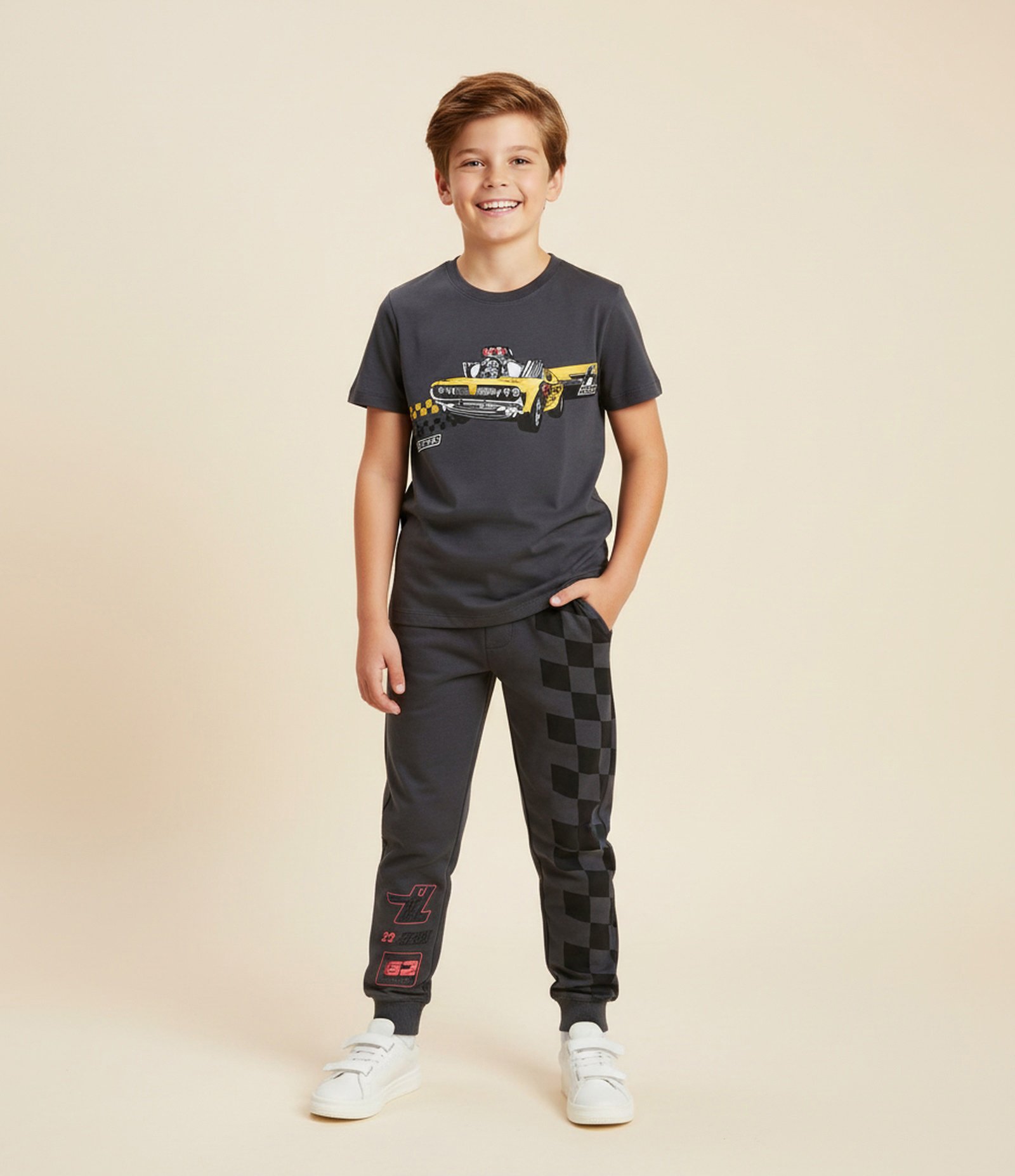 Calça Infantil em Moletom Hot Wheels - Tam 4 a 10 Anos Cinza 1