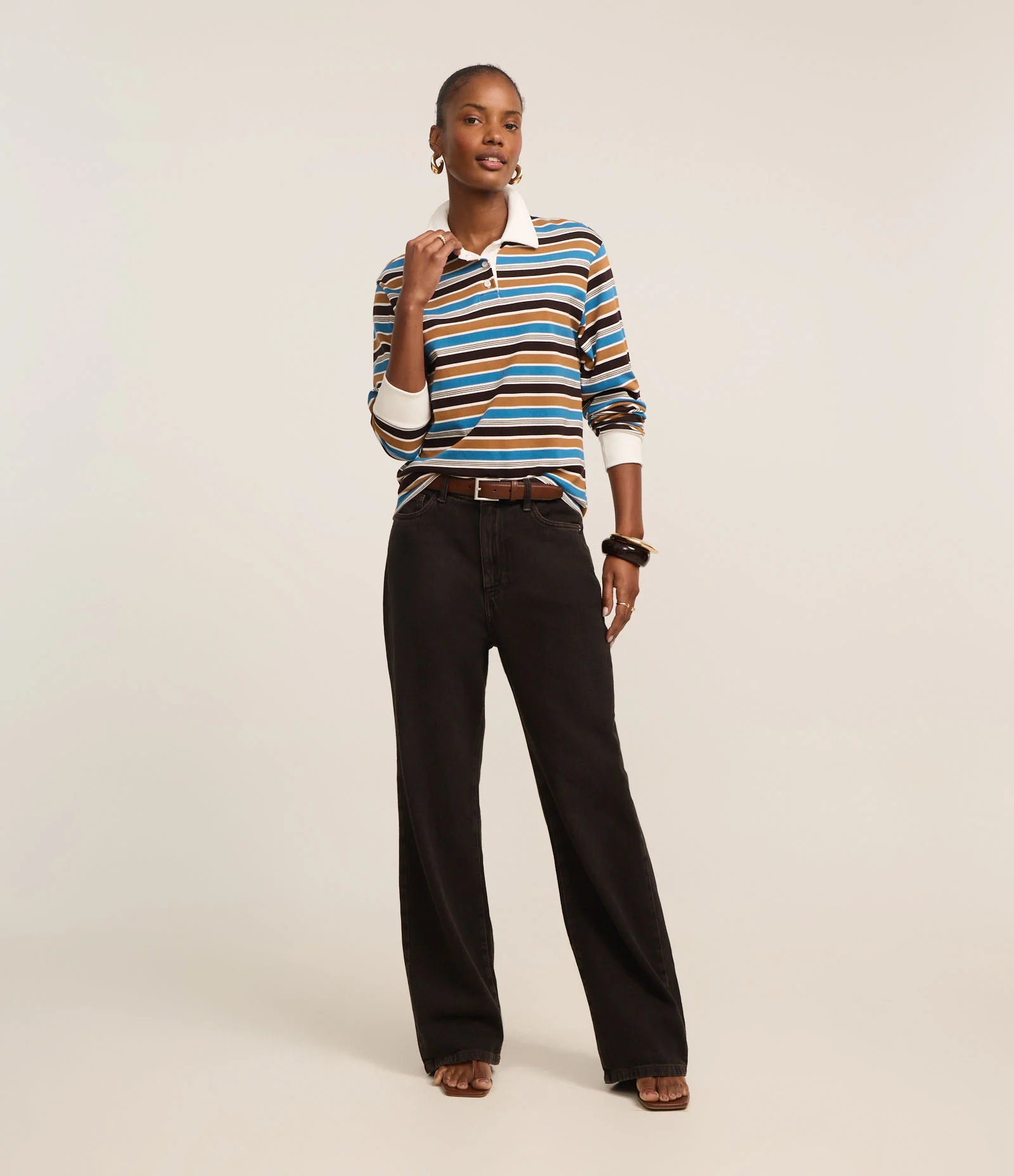 Blusa em Viscose com Gola Polo com Listras Variadas Marro/Bege/Azul/ Branco 2