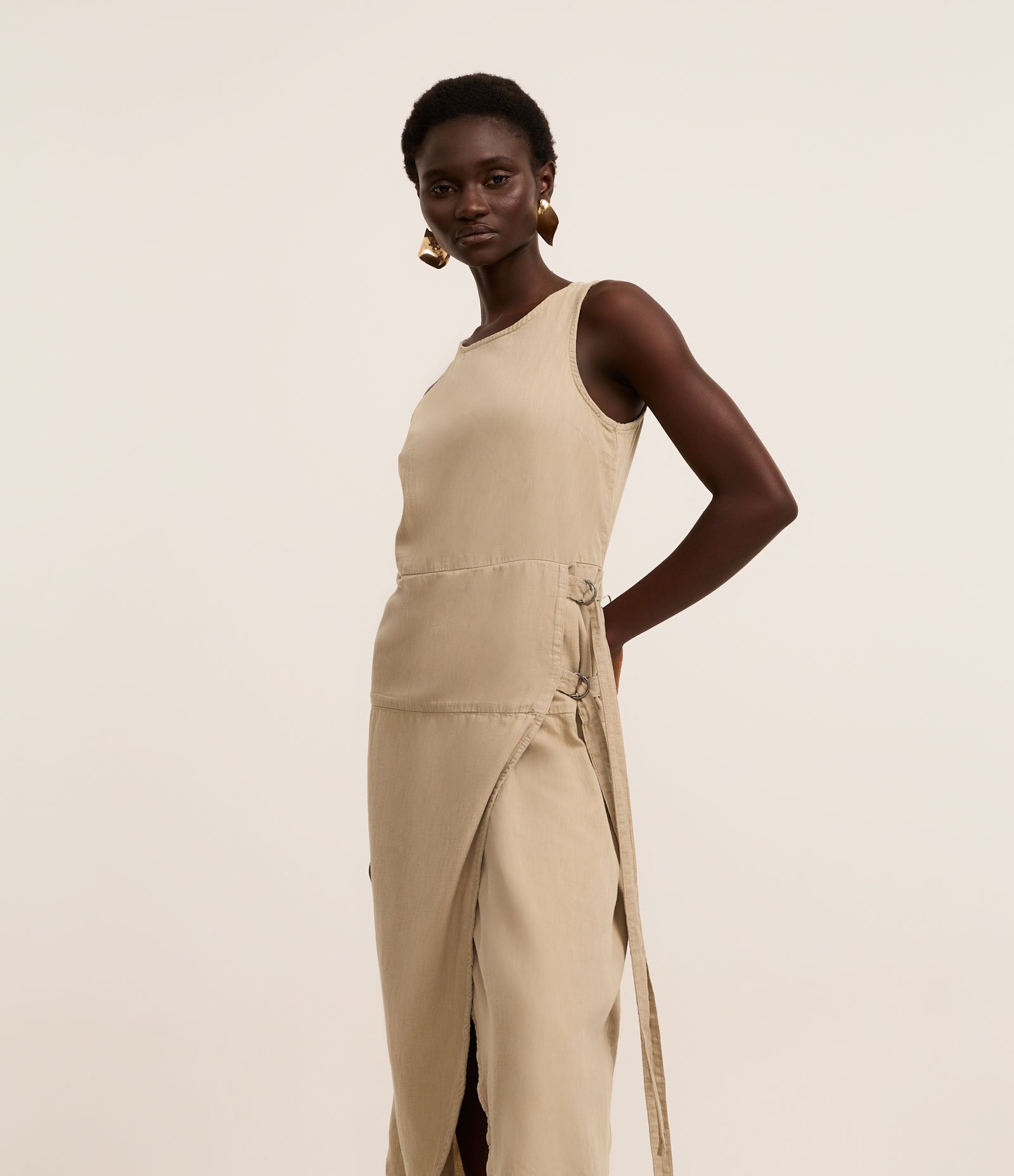 Vestido Midi em Sarja com Recortes e Amarrações Bege 2