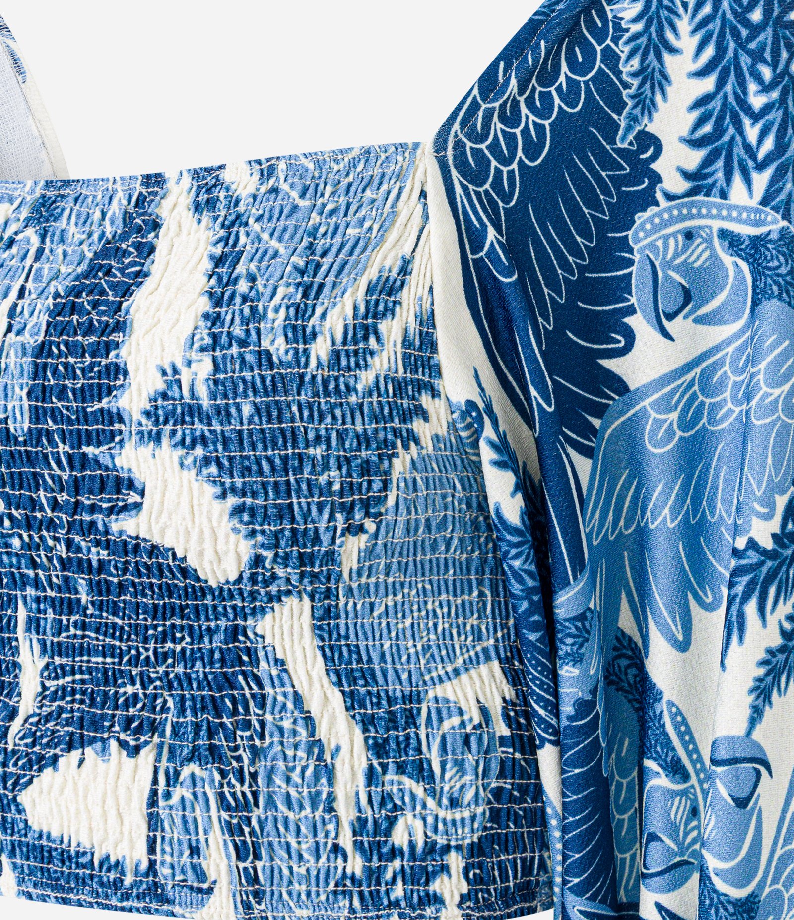 Blusa Cropped Texturizada em Lastex com Estampa Floral e Decote Quadrado Azul 5