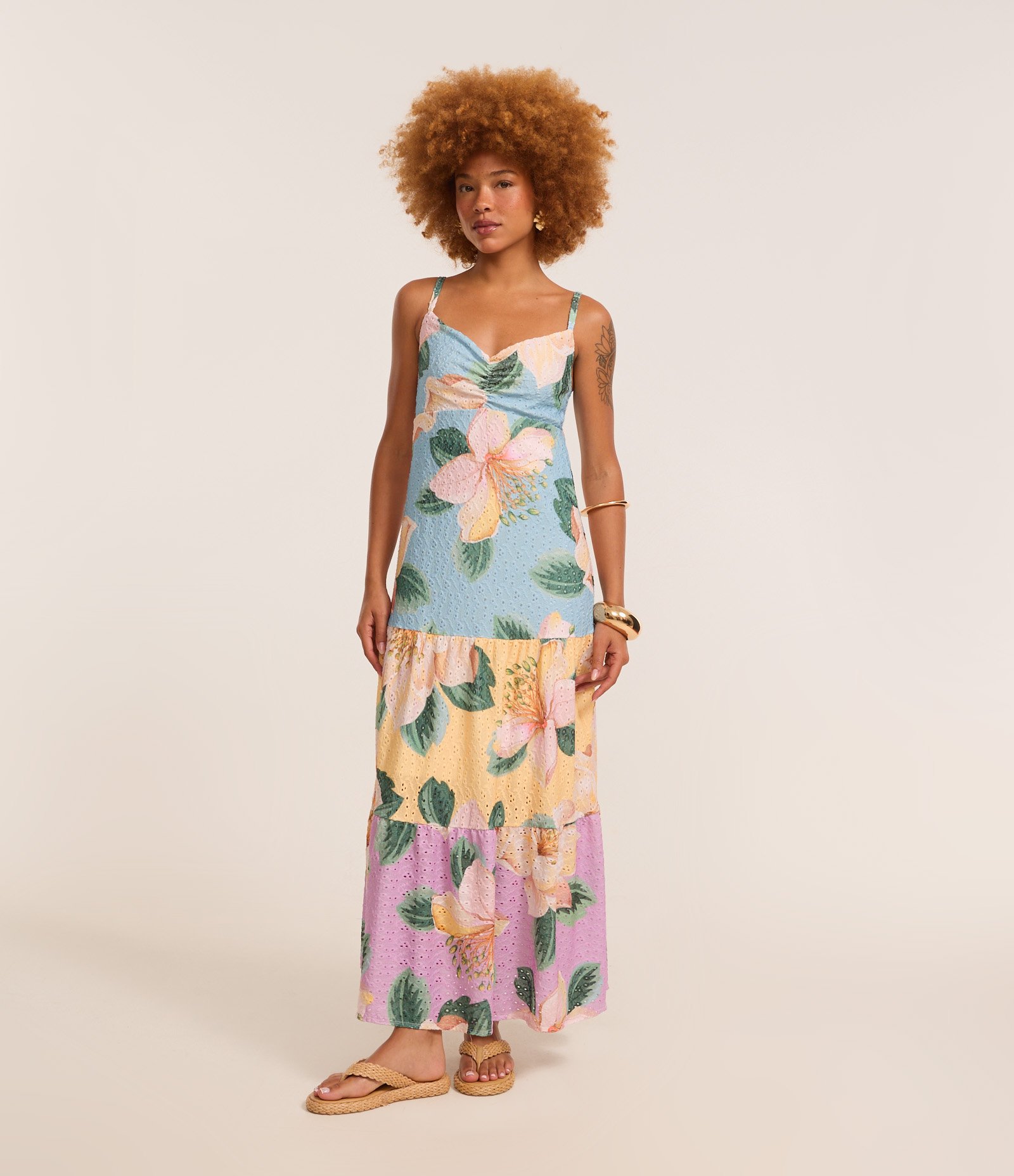 Vestido Long Midi em Laise com Estampa Frontal Multicores 2