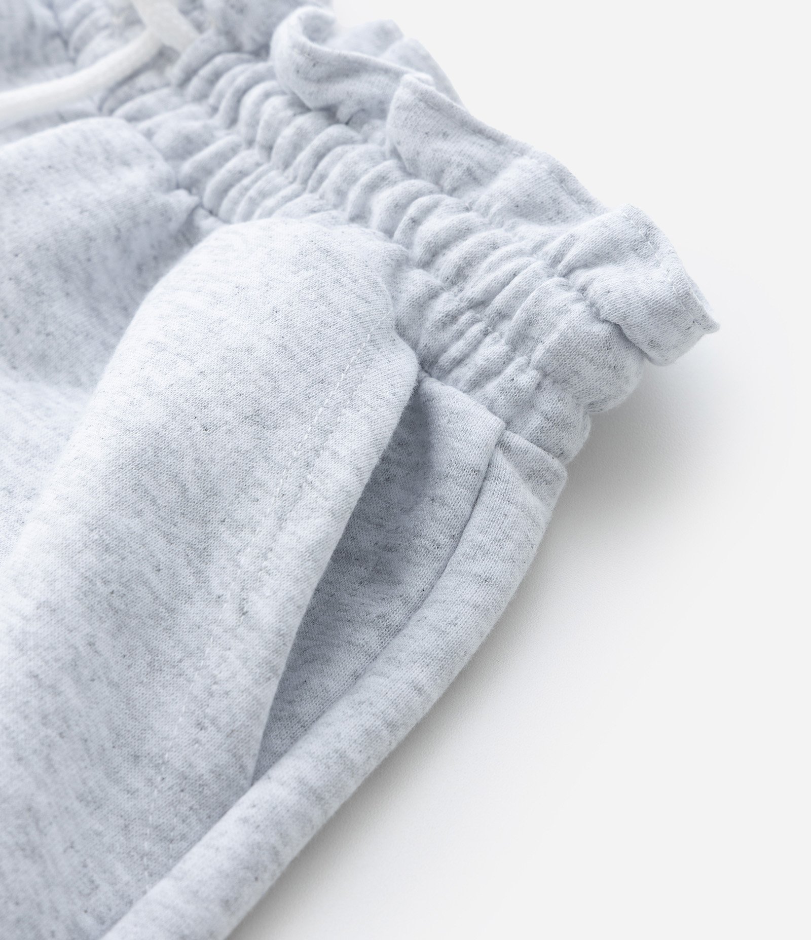 Short Clochard Infantil em Moletinho com Bolso - Tam 5 a 14 Anos Cinza Claro 5