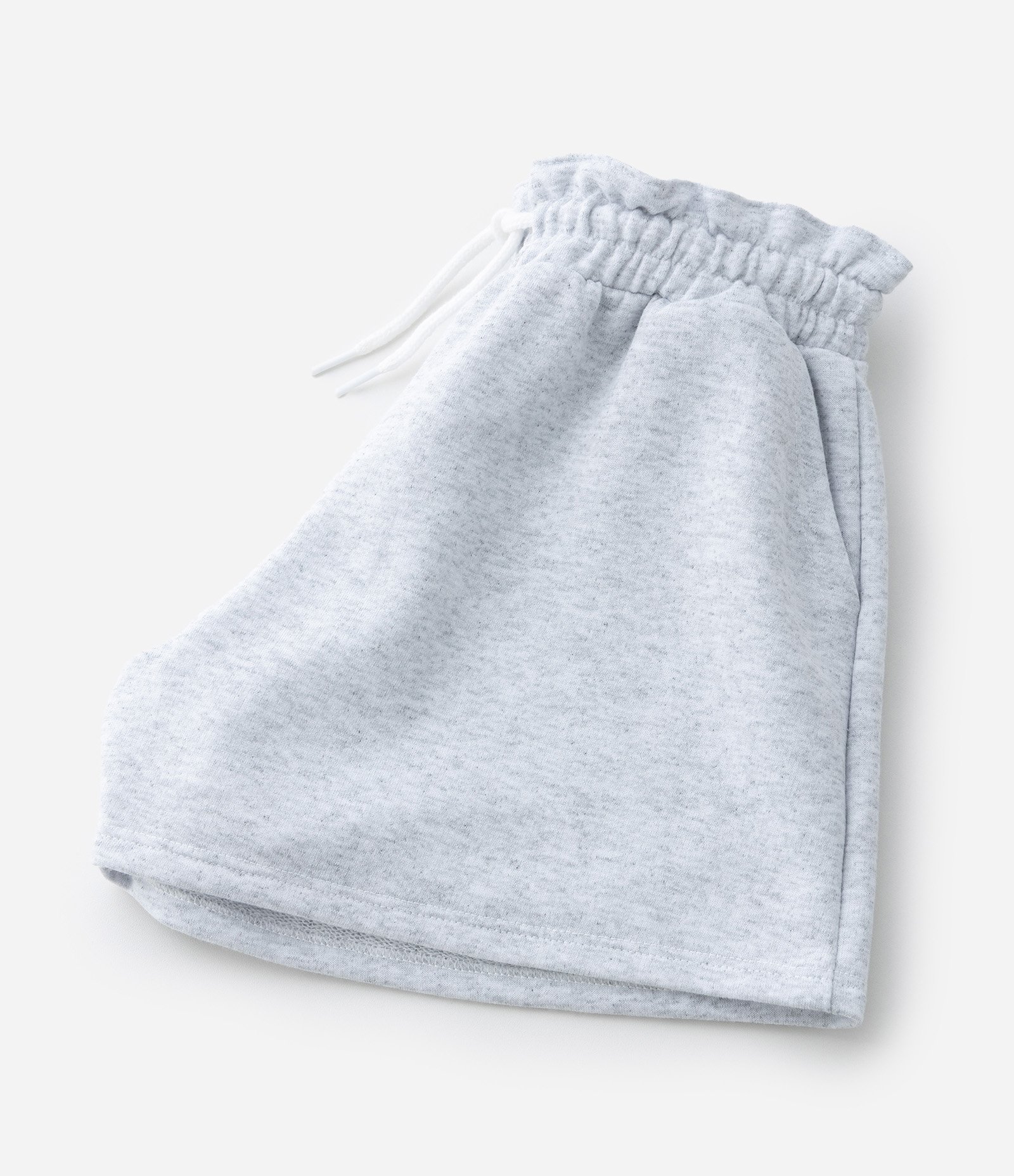 Short Clochard Infantil em Moletinho com Bolso - Tam 5 a 14 Anos Cinza Claro 6