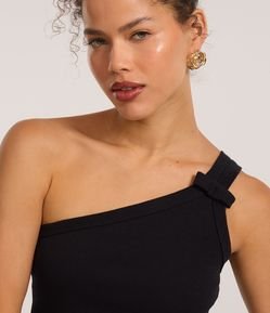 Blusa Ombro Só com Lacinho na Alça Larga
