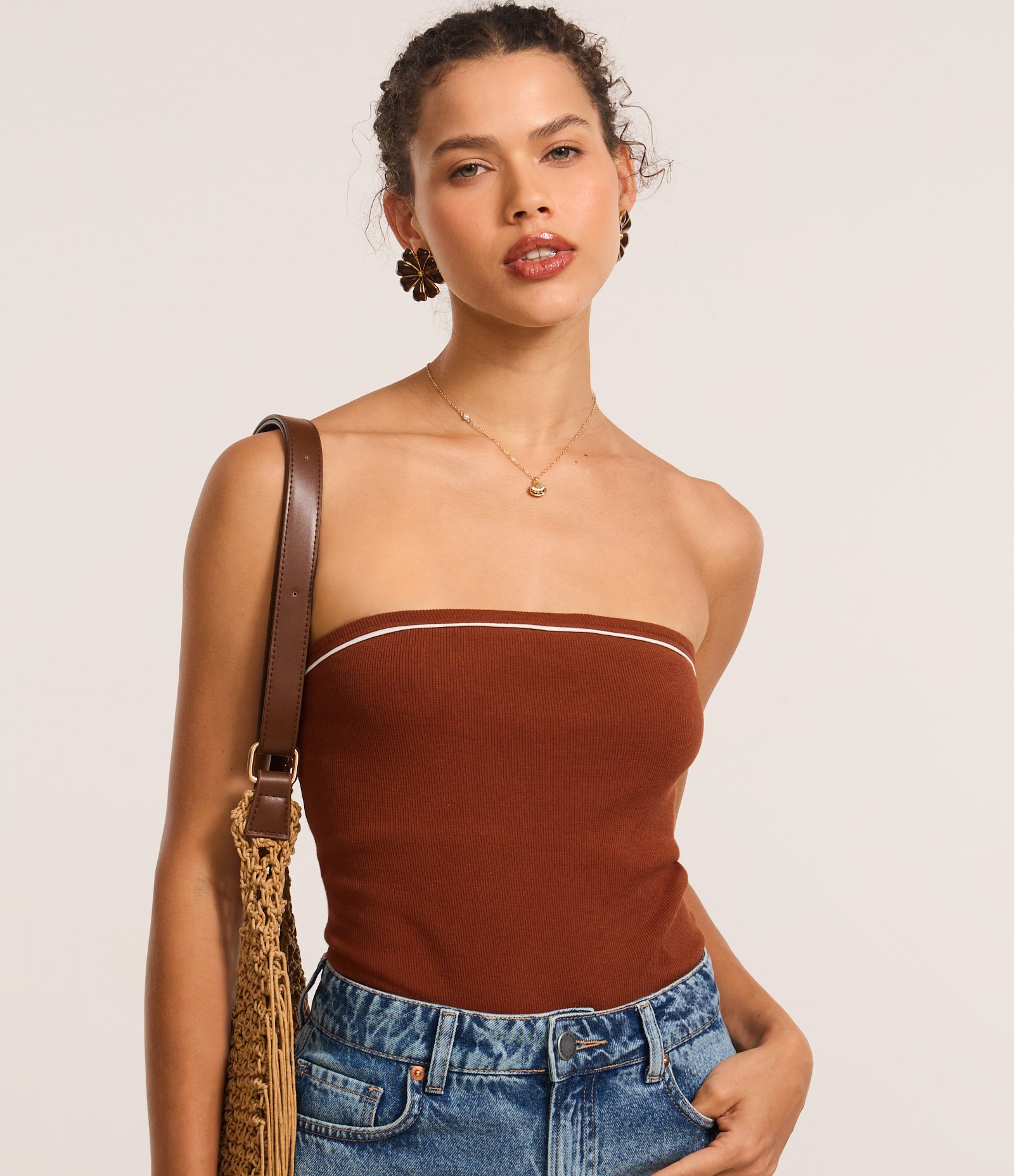 Body Tomara que Caia em Ribana com Piping Contrastante Marrom 1