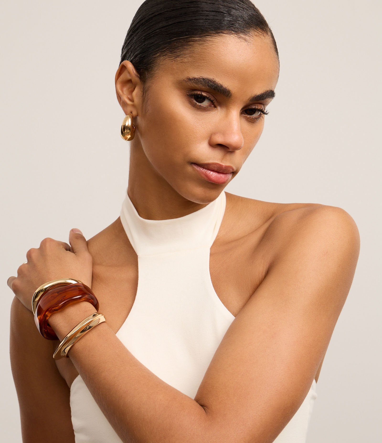 Vestido Evasê New Midi em Ribana com Gola Halter Preto/Branco 4